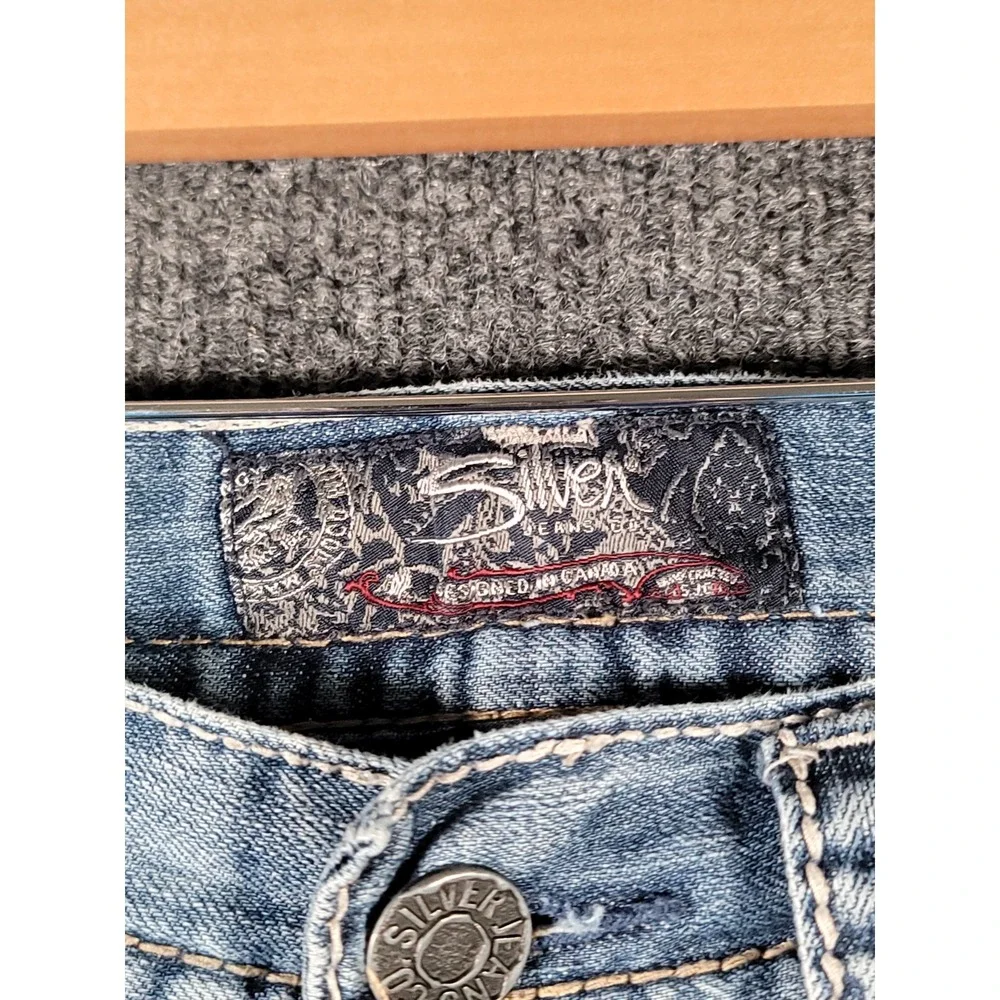 Silver Jeans item description